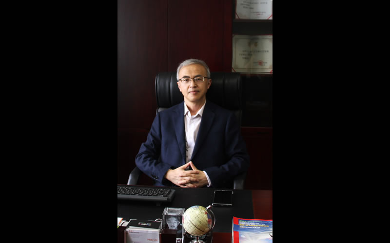 龙毅，南京师范大学教授、国家万人计划教学名师、地理环境国家级虚拟仿真实验教学中心主任