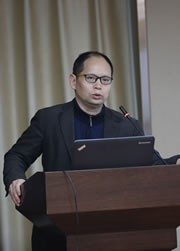 杨光
